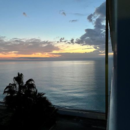 *Blue Sea Studio Altea * At The Beach ภายนอก รูปภาพ