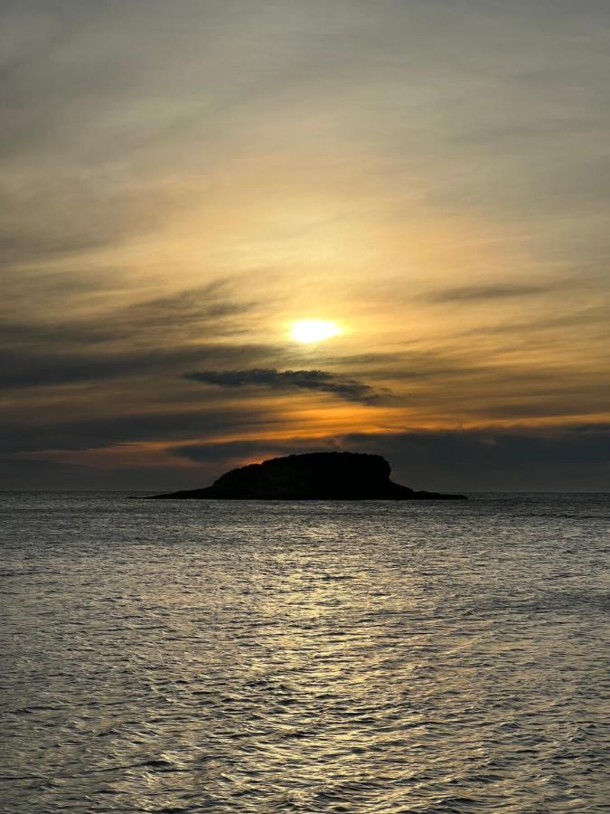 *Blue Sea Studio Altea * At The Beach ภายนอก รูปภาพ